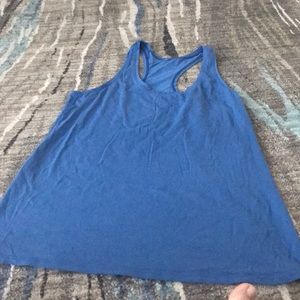 Lululemon tank